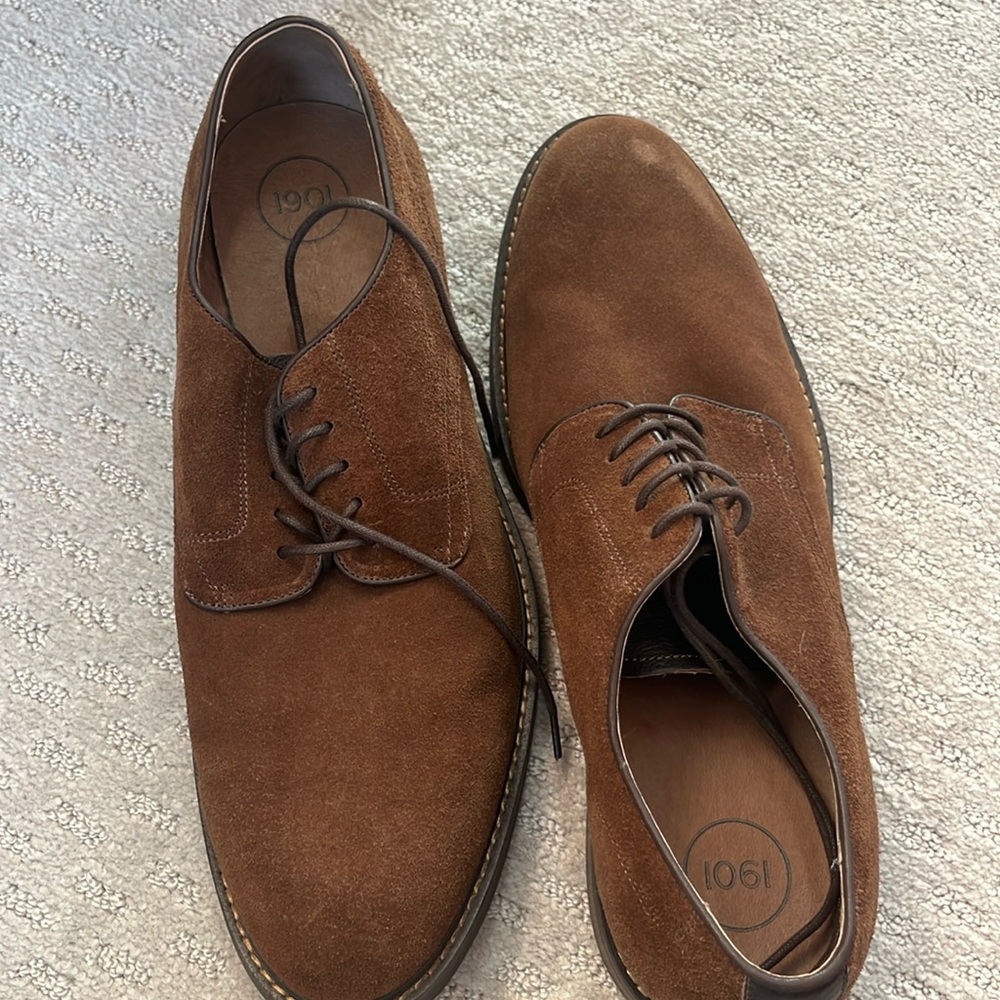 1901 Men’s Size 13 Brown Suede Lace-up Oxford shoes